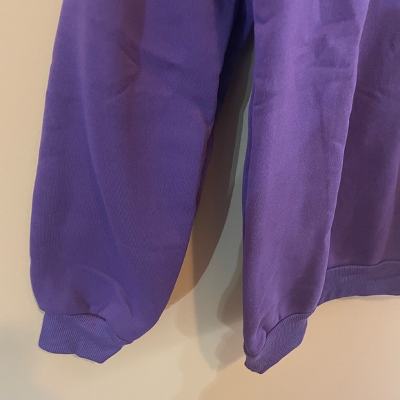 Scuba Sweatshirt, Royal Purple, Sz medium but FITS like a SMALL - Picture 4 of 4